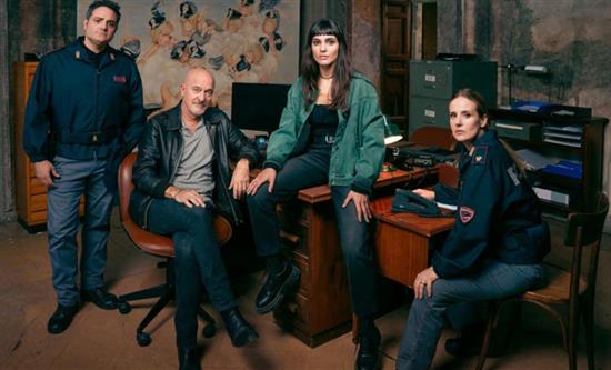 Rai 1 Presents Detective Series Uno Sbirro in Appennino - Starring Claudio Bisio (Zelig)